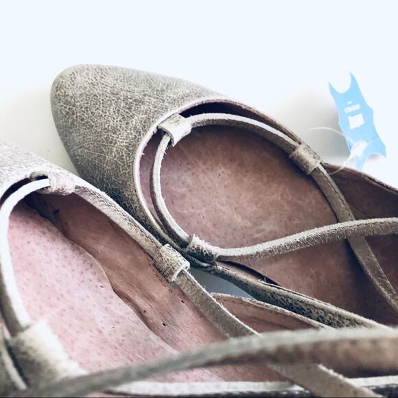 MTNG Monica Women's 39 US 8 Vimet Platino Ankle Wrap Flat Silver Flat - Picture 8 of 11